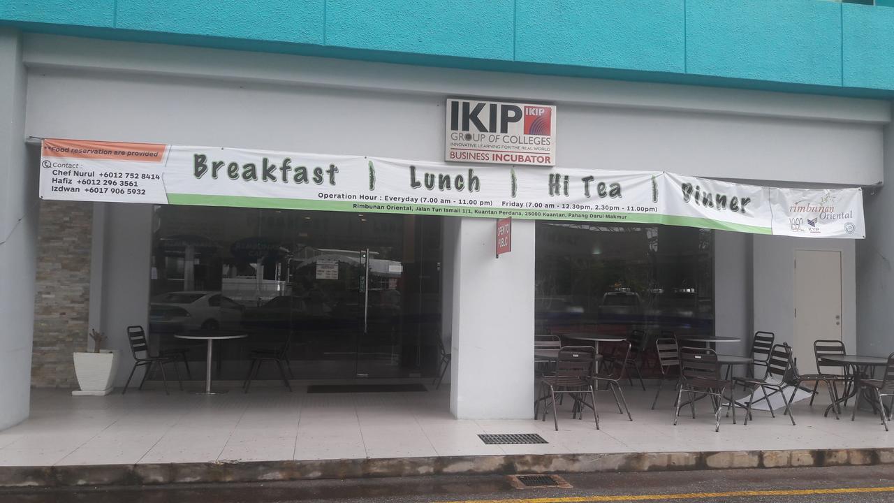 Kosma Business Hotel Kuantan Exterior photo